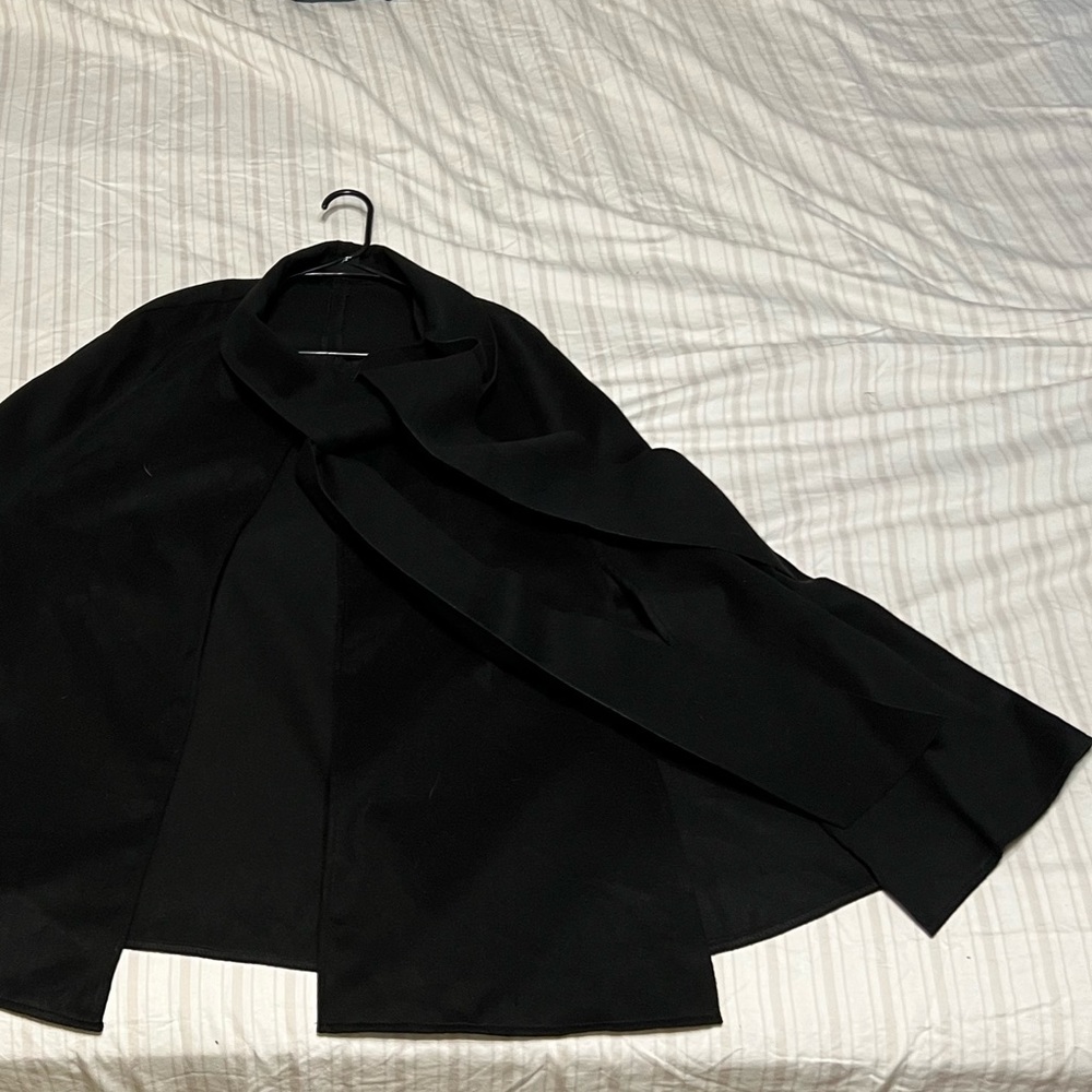 SHEIN Black Cape 🖤